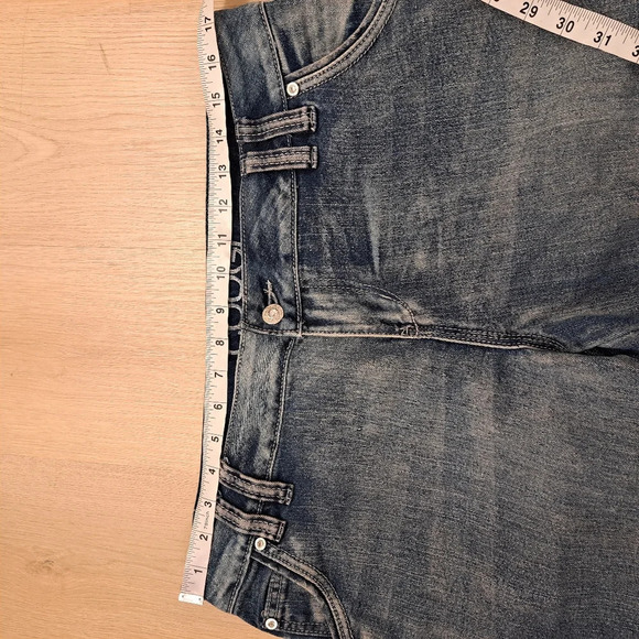 COOGI Medium Wash Bejeweled American Flag Embroidered Y2K Denim Shorts Size 16W - Picture 8 of 10